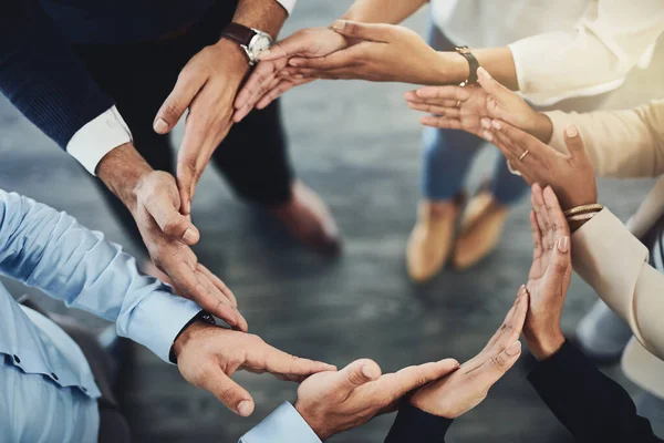 Circle Hands Teamwork Togetherness Group Business Colleagues Standing Team Huddle — Stockfoto