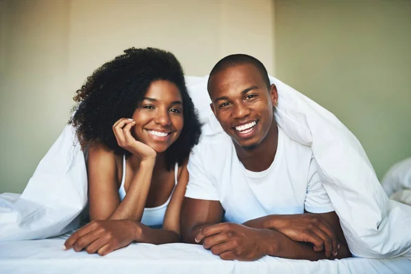 Love Starts Day Smile Portrait Happy Young Couple Relaxing Duvet — Stockfoto