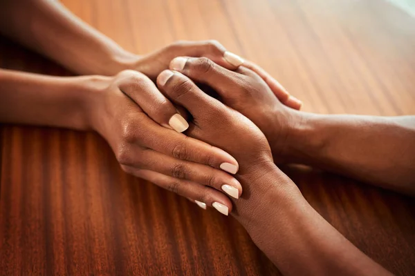 You Dont Have Alone Closeup Two Unrecognizable Peoples Hands Holding — Foto Stock