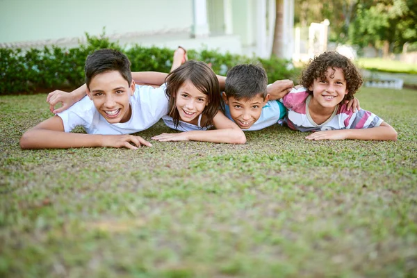 Siblings One Lifes Greatest Gifts Portrait Group Happy Siblings Lying — Foto Stock