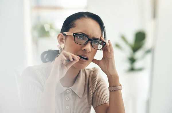 Serious Thinking Confused Business Woman Biting Her Pen Feeling Nervous — Foto de Stock