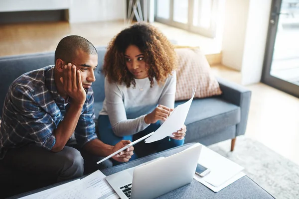 Did You Spend Stressed Young Couple Sitting Together Using Laptop — Fotografia de Stock