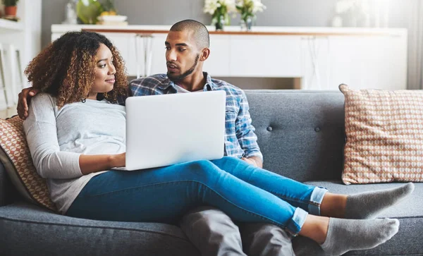 Technology Keeps Modern Couples Connected Young Couple Relaxing Sofa Home — Stockfoto