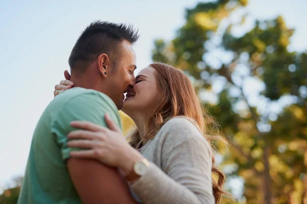 Day Isnt Complete Your Kiss Affectionate Young Couple Spending Day — Foto Stock