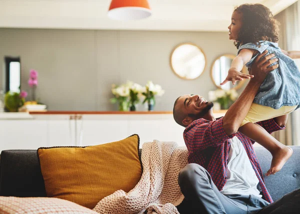 Coming Back Daddy Affectionate Young Father Lifting His Daughter Playfully — Foto Stock