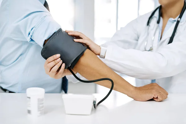 Lets Check Your Vitals Closeup Shot Doctor Checking Patients Blood — Stock Photo, Image