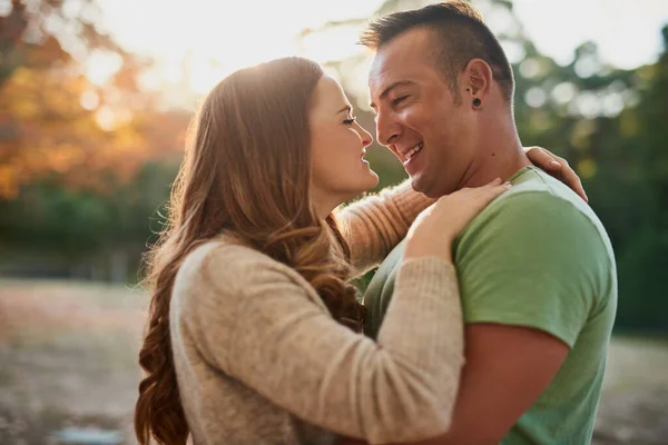 Want Feeling Last Forever Affectionate Young Couple Spending Day Outdoors — Stock Fotó