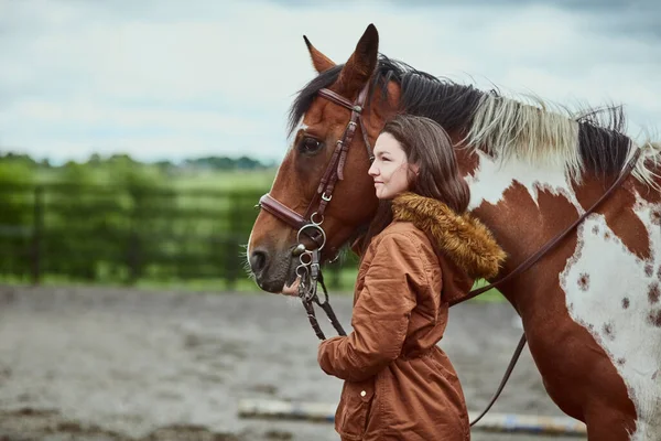 You Have Pony You Have Everything Teenage Girl Standing Next — Fotografia de Stock