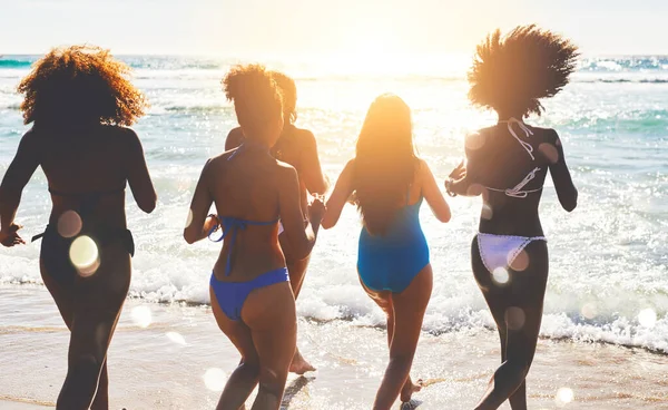 Summers Here Lets Get Salty Group Happy Young Women Having — Stockfoto