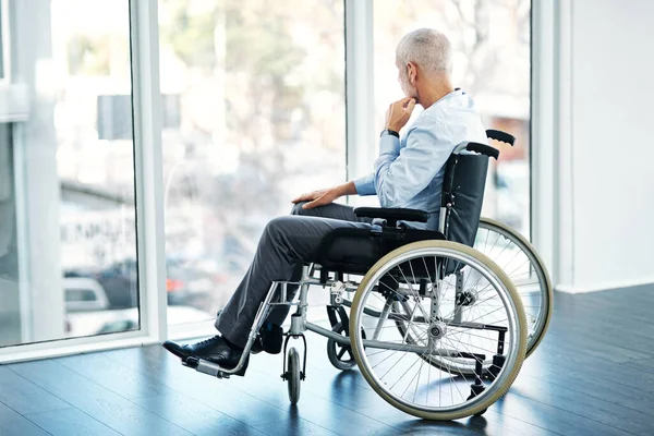 Taking Moment Ponder Himself Mature Man Sitting Wheelchair Looking Out —  Fotos de Stock