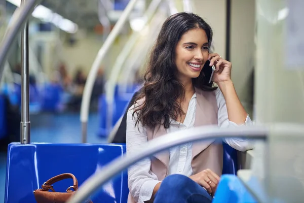 Ill Soon Way Young Attractive Woman Call Using Train Commute — Stockfoto