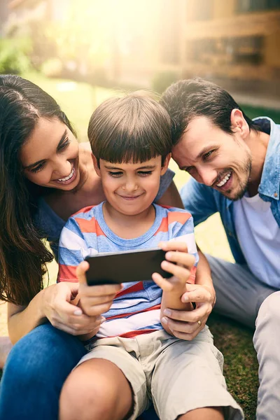 One Happy Young Family Three Taking Selfies White Sitting Backyard — Foto Stock