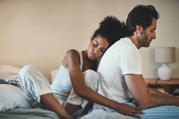 Woman Tries Embrace Her Husband Affection Fight Home Unhappy Interracial — Fotografie, imagine de stoc