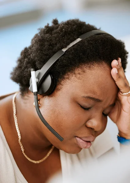 Burnout Headache Stressed Female Call Center Agent Working Problem Bad — Photo
