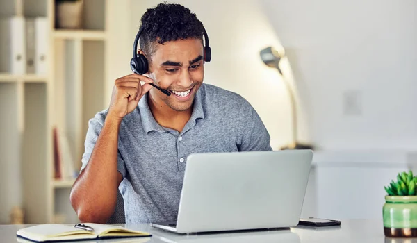 Call Center Telemarketing Agent Headset Laptop Working Assisting Talking Online — Stockfoto