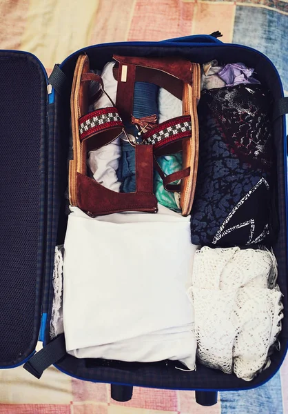 All Packed Vacation High Angle Shot Suitcase Packed Clothing — 图库照片