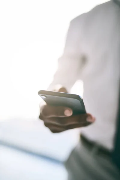 Reading Emails Simple Push Button Unrecognizable Business Person Holding Cellphone — Fotografia de Stock
