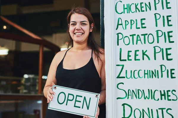 Your Freshly Baked Needs Young Woman Working Her Bakery — Photo