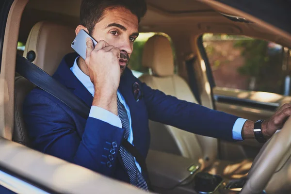 Got Get Work Quickly Confident Young Businessman Talking His Cellphone — Fotografia de Stock