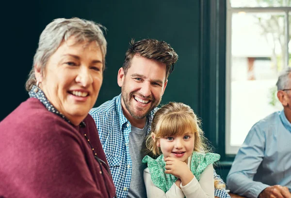 Days Spent Family Should Always Cherished Portrait Cheerful Family Sitting — Stok Foto