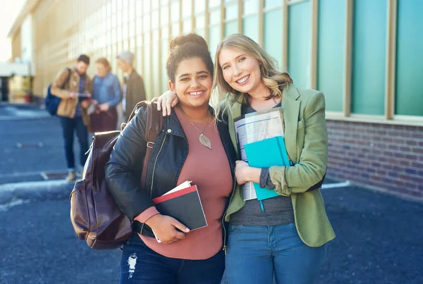 Friends Made College Friends Life College Students Classes Campus Grounds — 图库照片