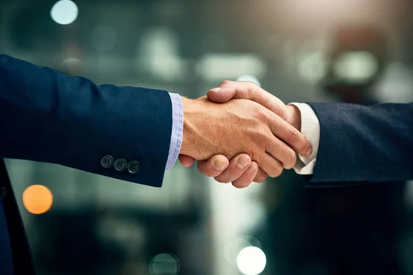 Honoring New Merger Two Unrecognizable Businessmen Shaking Hands Office — Fotografia de Stock