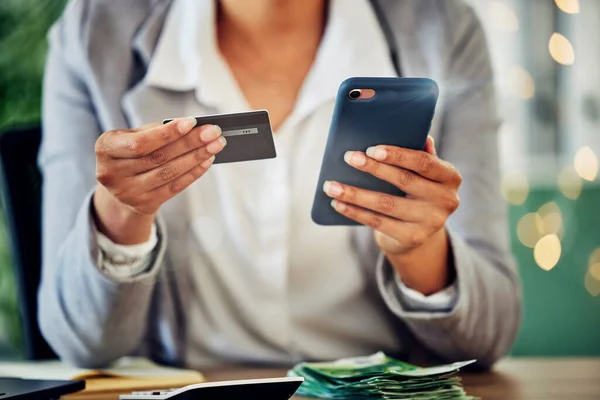 Online App Και Mobile Banking Ασύρματη Μεταφορά Χρημάτων Ψηφιακή Συσκευή — Φωτογραφία Αρχείου