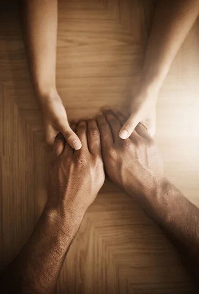 You Have Look You Two Unrecognizable People Holding Hands Comfort — Stock Photo, Image