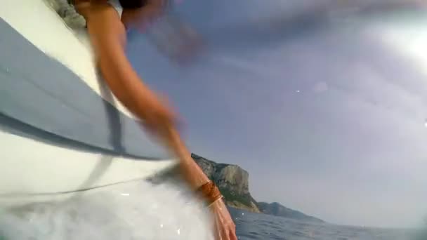 Tourism Travel Fun Woman Hand Boat Ride Touching Feeling Fresh — Wideo stockowe
