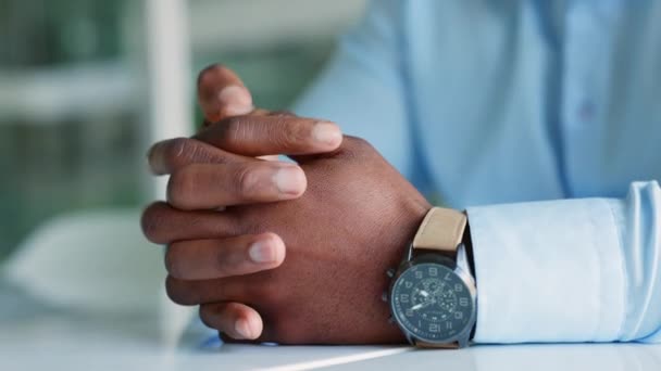 Nervous Hands Anxious Worried Businessman Fidget Finger Feeling Stress Uncertain — Vídeo de stock