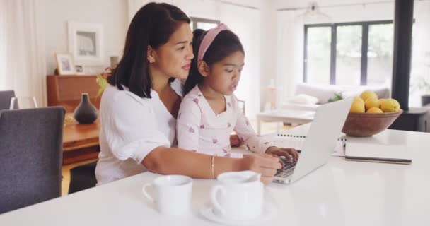 Learning Teaching Loving Mother Daughter Bonding Typing Laptop Together Home — Stock videók