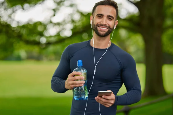 Music Motivation Water Hydration Cropped Portrait Handsome Young Male Runner — Foto de Stock