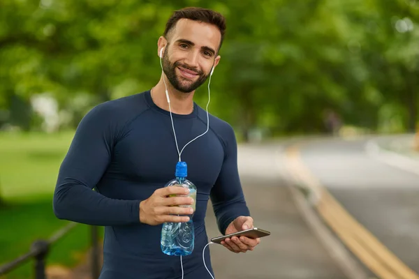 All Need Water Playlist Cropped Portrait Handsome Young Male Runner — Foto de Stock