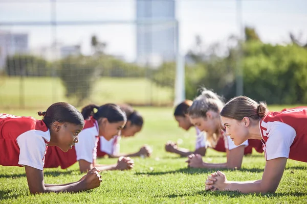 Football Soccer Plank Exercise Drill Girls Training Team Working Fitness — ストック写真