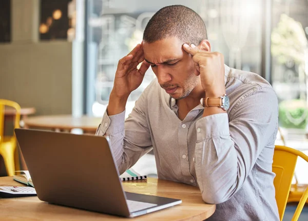 Work Anxiety Stress Headache Man Computer His Office Desk Employee — Stock fotografie