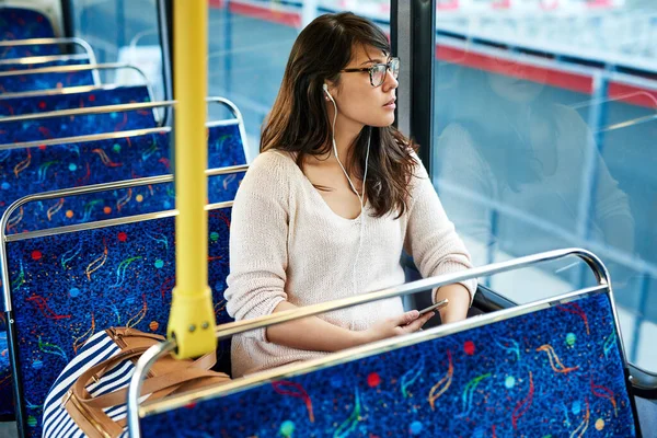 Traveling Brand New City High Angle Shot Attractive Young Woman — Zdjęcie stockowe