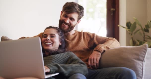 Happy Carefree Relaxed Young Couple Browsing Laptop Watching Streaming Movie — 비디오