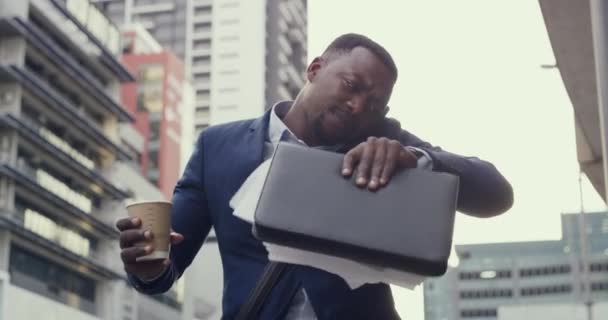 Busy Clumsy Stressed Business Man Losing His Paperwork Outdoors Rush — Stockvideo