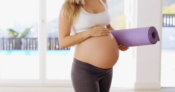 Thats Quite Baby Bump Unrecognizable Young Pregnant Woman Carrying Yoga — Stockfoto