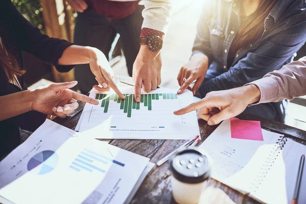 Laying Numbers All Out Table Group Colleagues Having Discussing Paperwork — 스톡 사진