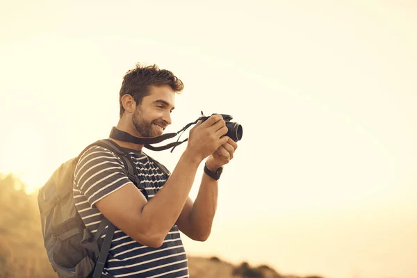 Climb Worth Young Man Enjoying Hike Mountains — Fotografia de Stock