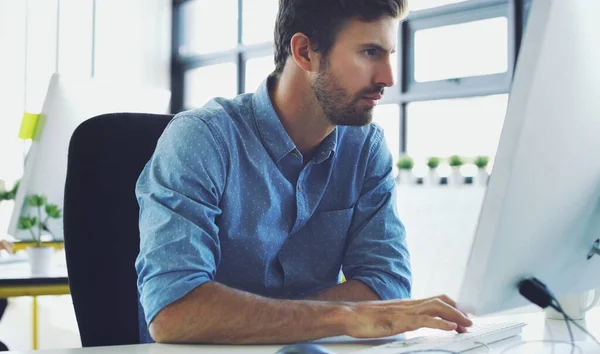 Dont Wish Work Handsome Young Businessman Working Computer Office — Fotografia de Stock