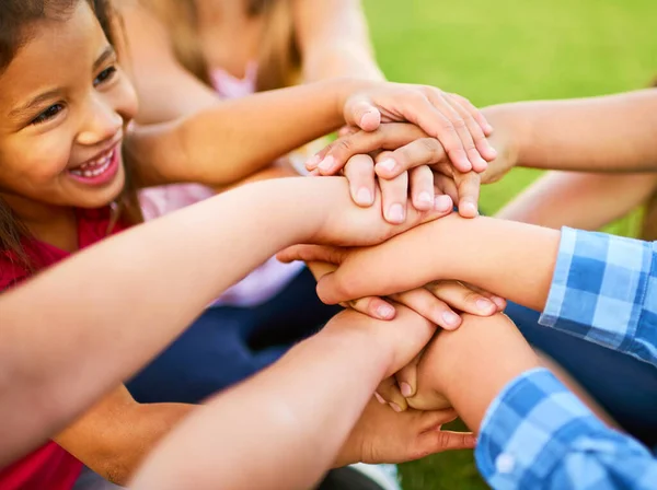 Give World Reason Smile Group Kids Stacking Hands Top Each — Stockfoto