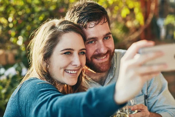 Just Love Capture Little Moments Couple Taking Selfie — Photo