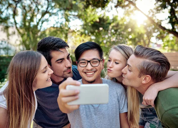 Spread Love Young Group Friends Taking Selfies While Enjoying Few — Stockfoto