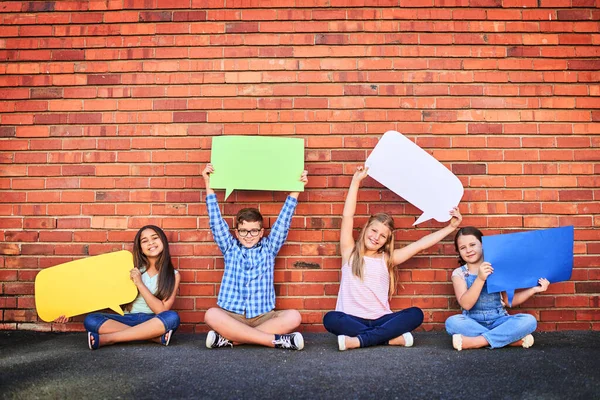 Please Listen What Have Say Portrait Group Young Children Holding —  Fotos de Stock