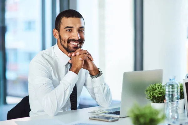 Believe You Can Youre Halfway Portrait Handsome Young Businessman Workplace — Fotografia de Stock