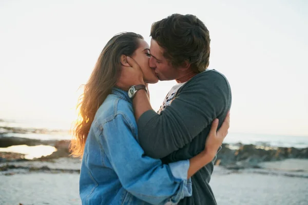 World Melts Away You Affectionate Young Couple Bonding Beach — Stockfoto