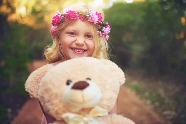 Were Both Smiling Camera Happy Little Girl Holding Teddy Bear — Stok fotoğraf
