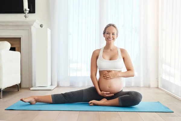 Healthy Babys Healthy Pregnant Woman Meditating Exercise Mat Home — Stockfoto